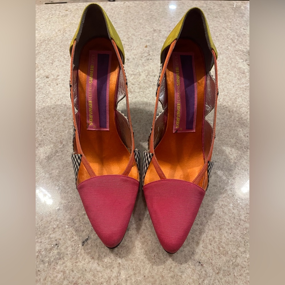 Susan Bennis Warren Edwards